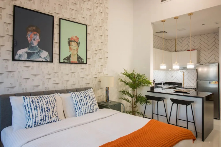 Plazzo Residence by One Perfect Stay