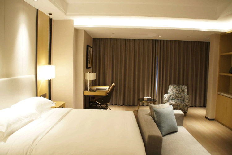 Ramada Plaza Wyndham Shengzhou City Center