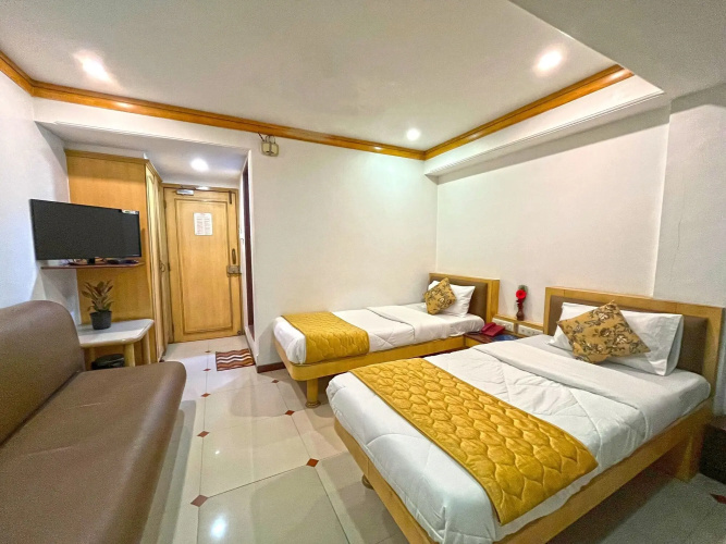 Hotel Parklane