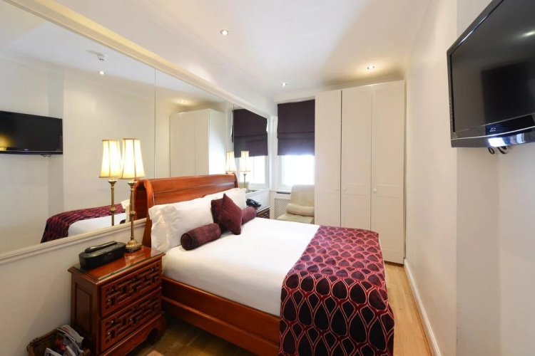 The Edwin Hotel