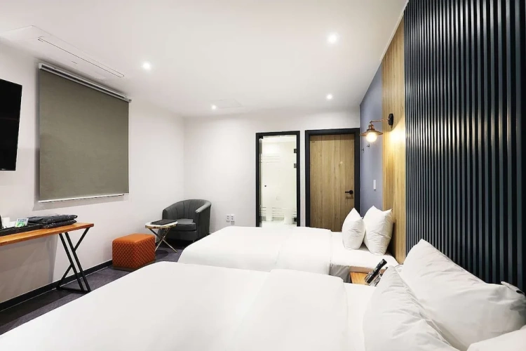 1 Bedroom Deluxe Twin room