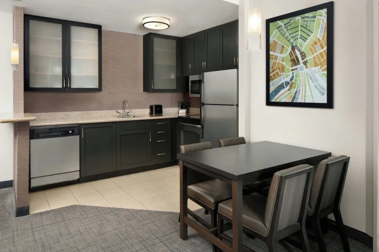 2 Bedrooms Suite