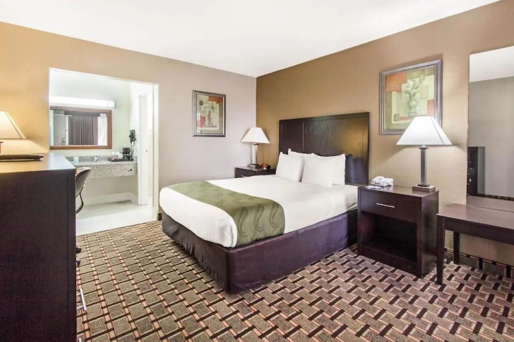 Quality Inn & Conference Center
