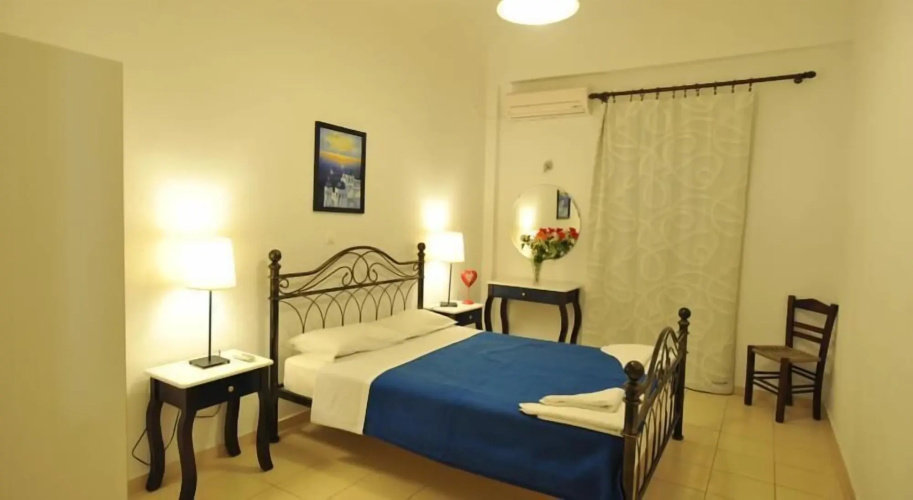 Sunflower Santorini Hotel
