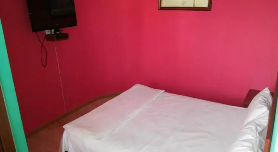 Hrashk Hotel