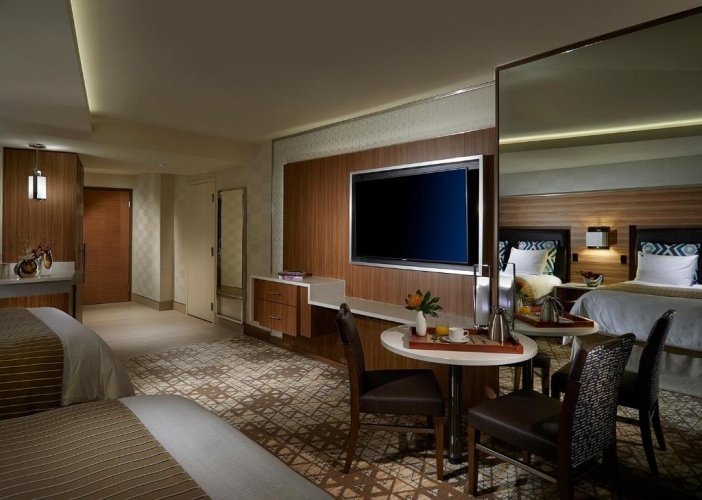 Deluxe East Tower Twin room