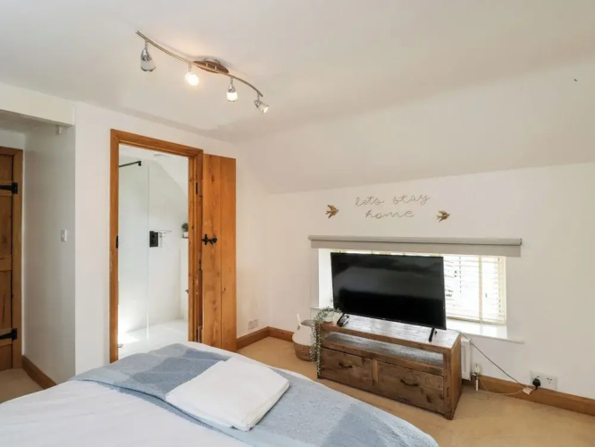 2 Dewars Farm Cottages