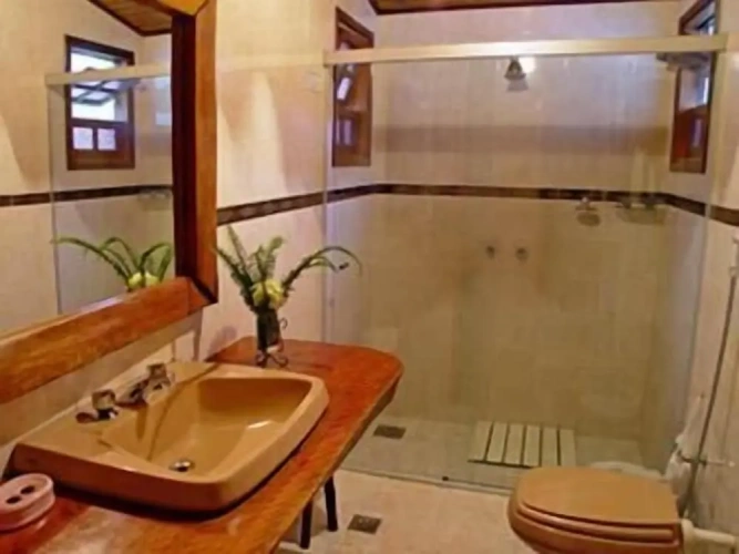 Standard Chalet