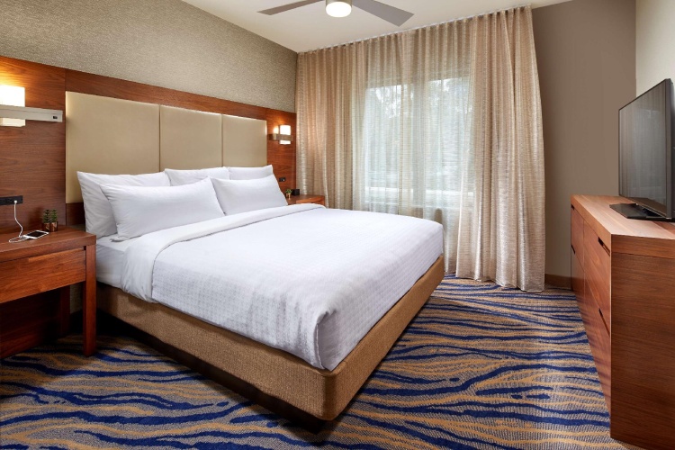 Accessible Double Suite