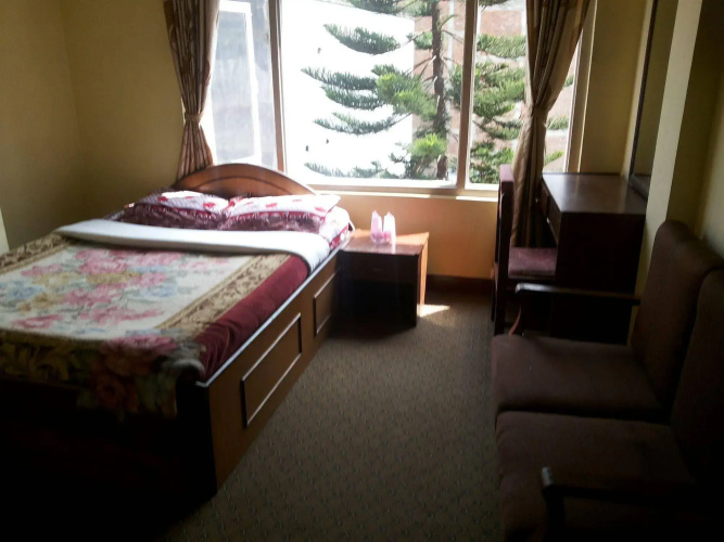 Hotel Discovery Inn