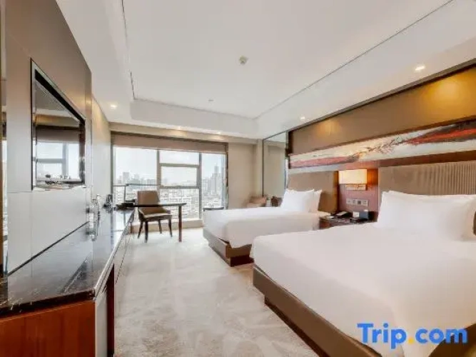 Standard Twin room with river view