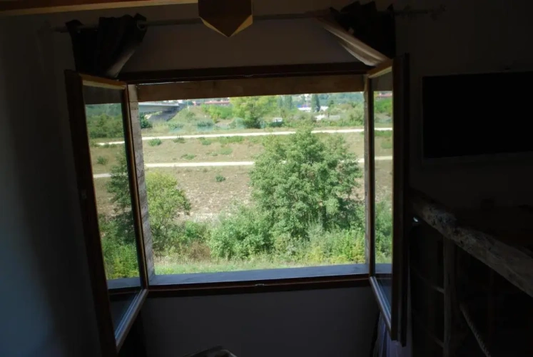Suite with river view