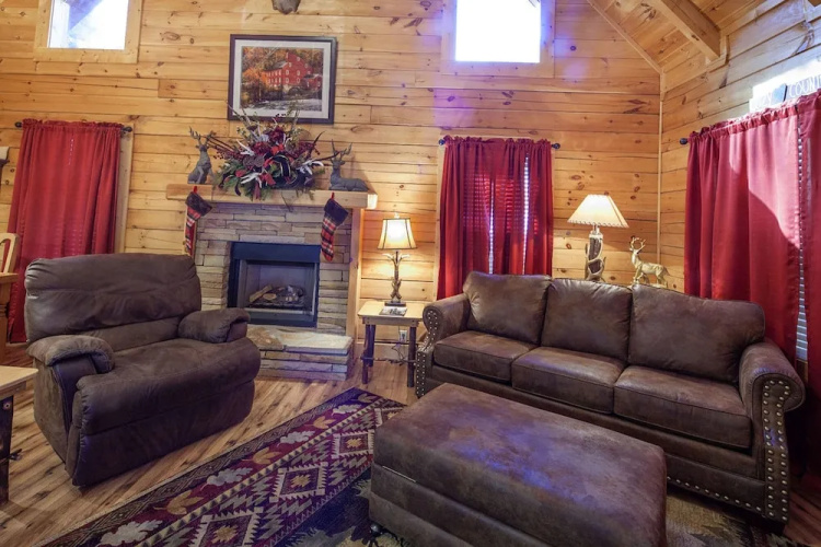 Mountain Charm by Eagles Ridge Resort