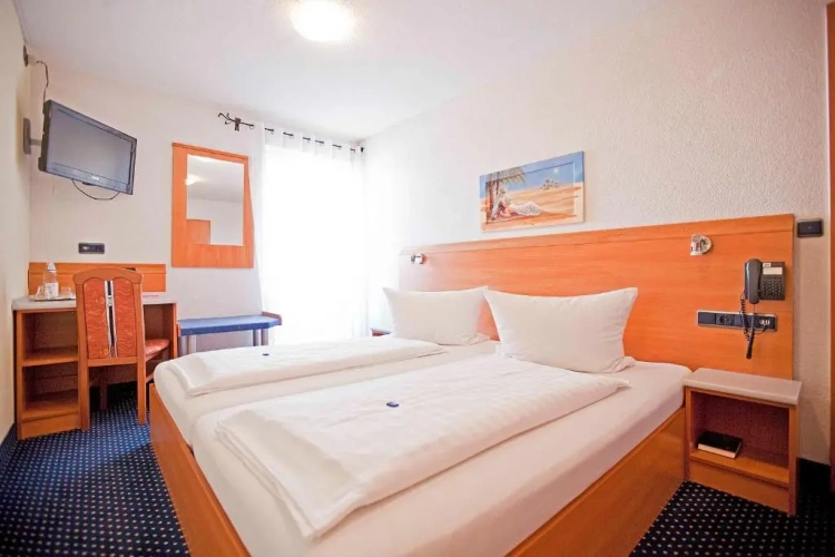 Standard Double room with balcony
