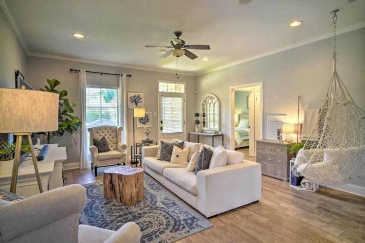 3 Bedrooms Cottage