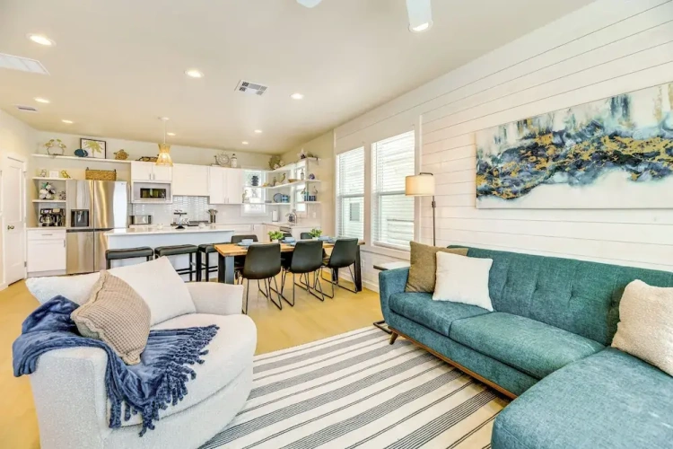 3 Bedrooms Cottage