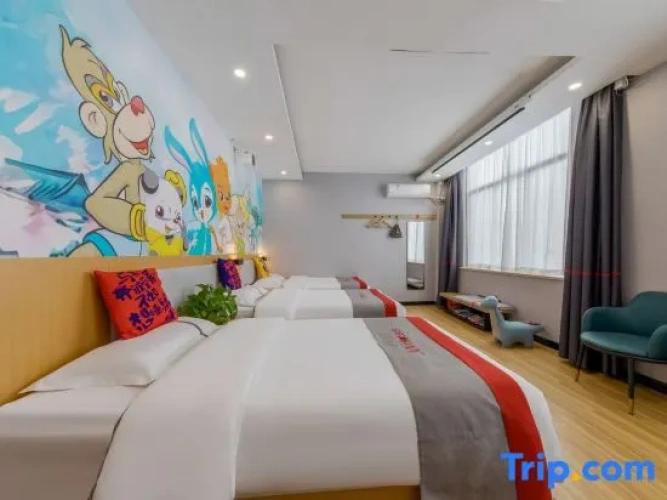 Standard Triple room