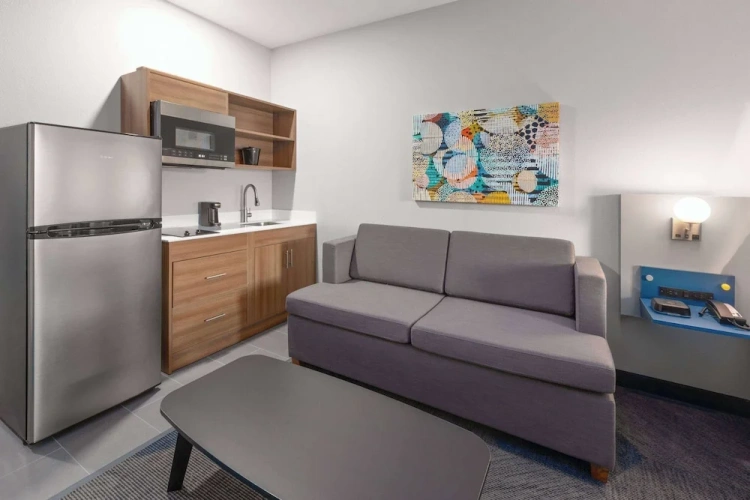 Deluxe Double Suite
