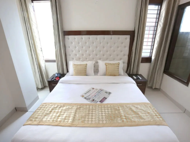 Hotel Silver Palm