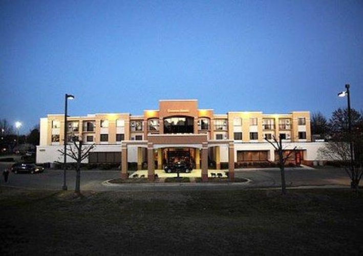 1 Bedroom Double Suite with balcony and with courtyard view