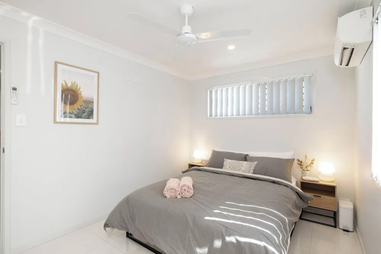 Smart Suites Self Check-in Apartments - 35A Freney