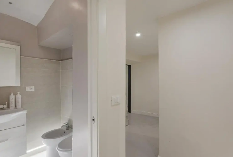 3 Bedrooms Apartment