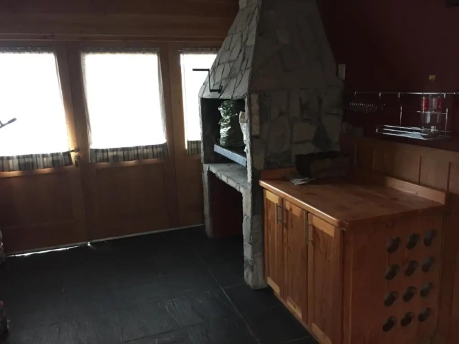 2 Bedrooms Cottage