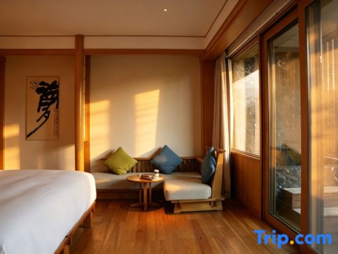 Standard Double room with garden view