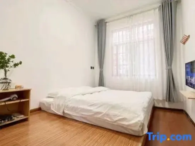 Standard Sextuple room