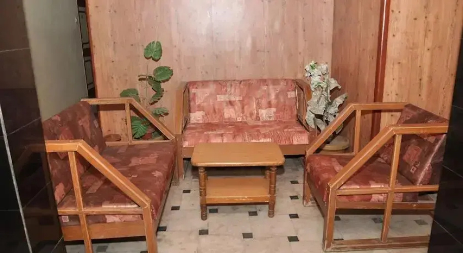 Hotel Madhuram