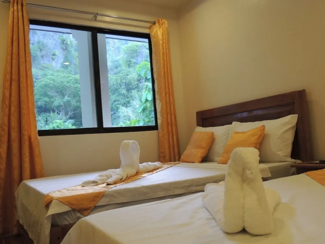Deluxe Triple room
