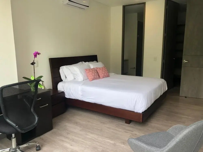 Class Suites By Nomad Guru