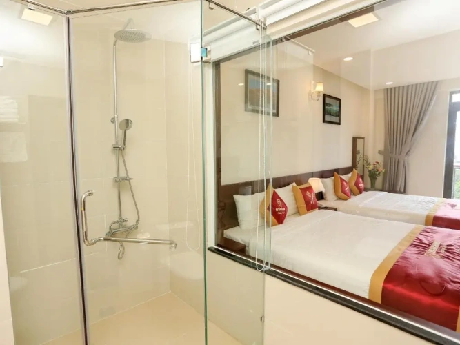 Standard Triple room