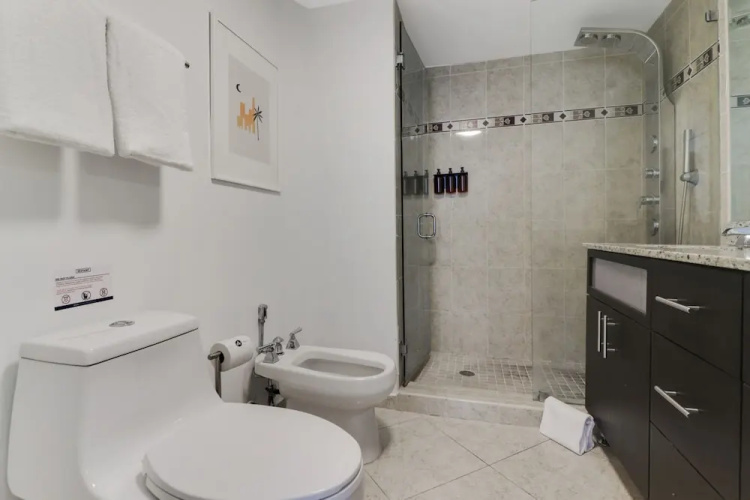 Roami at Sunny Isles