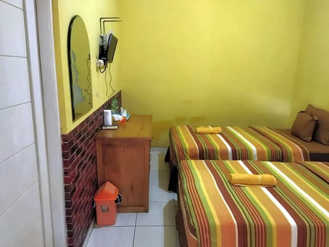 Wimbo Hotel Borobudur