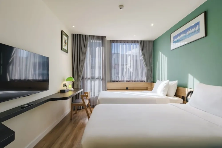 Superior Twin room