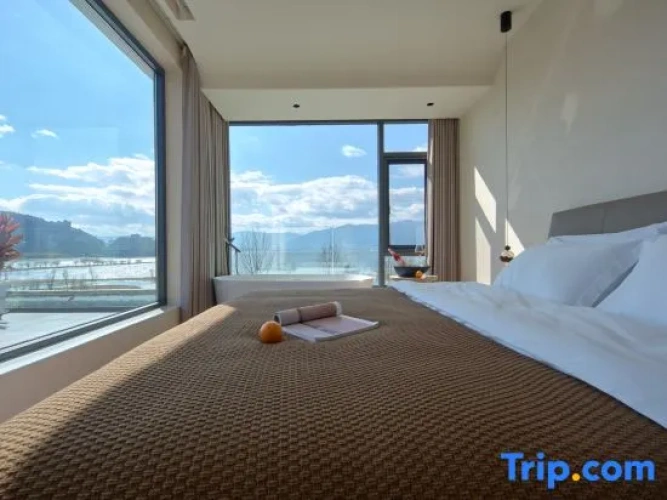 Standard Double room with sea view