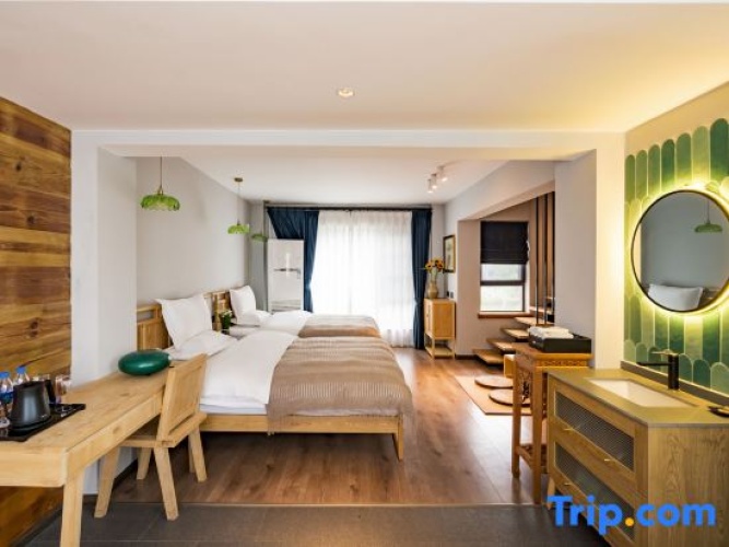 Family Attic Suite