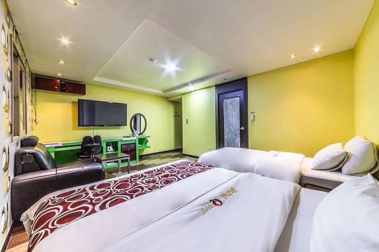 Hotel Queen Suwon