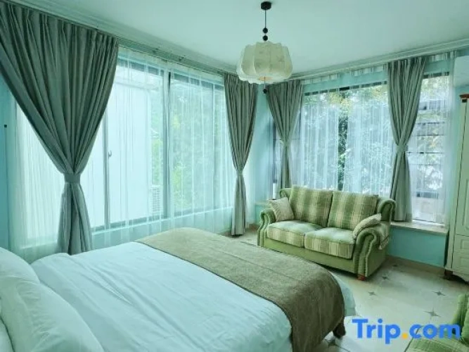 Standard Twin Family room