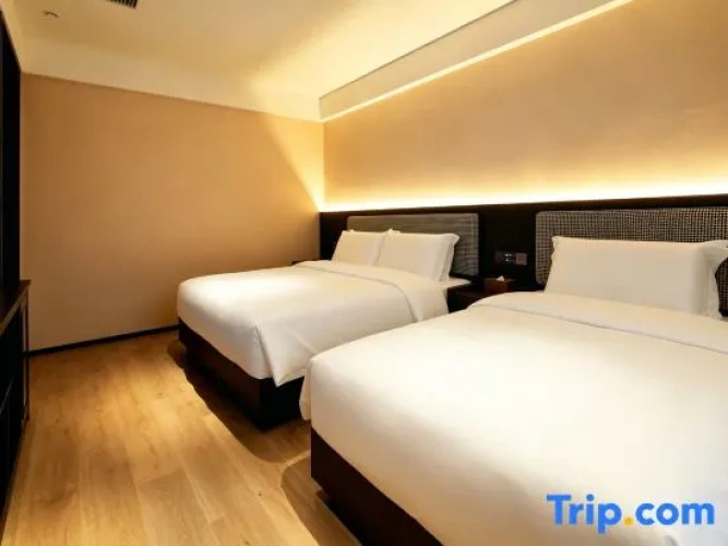 Standard Twin Family room