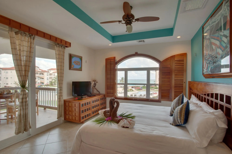 Grand Caribe Belize
