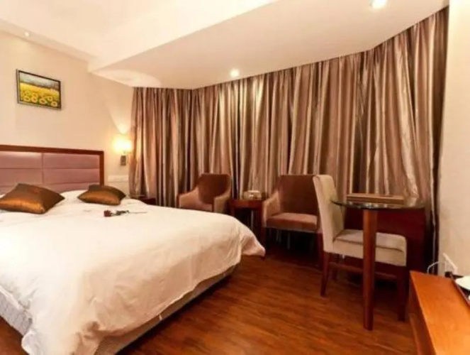 Bravo Business Hotel