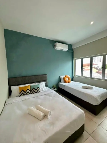 Deluxe Double room with city view