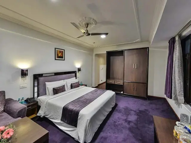 Batra Hotel & Residences