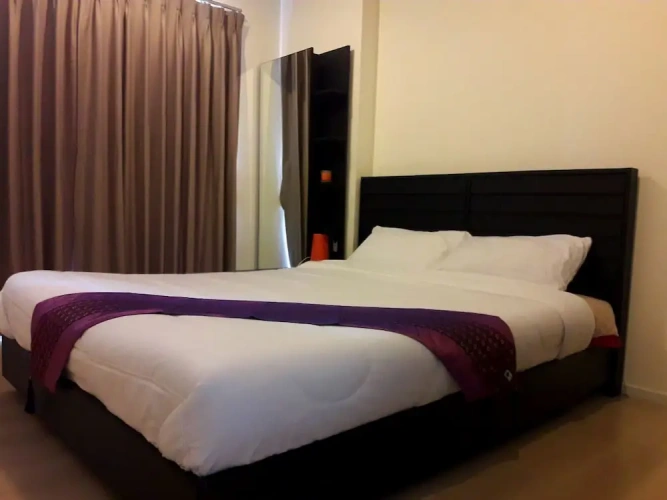 1 Bedroom Apartment with balcony