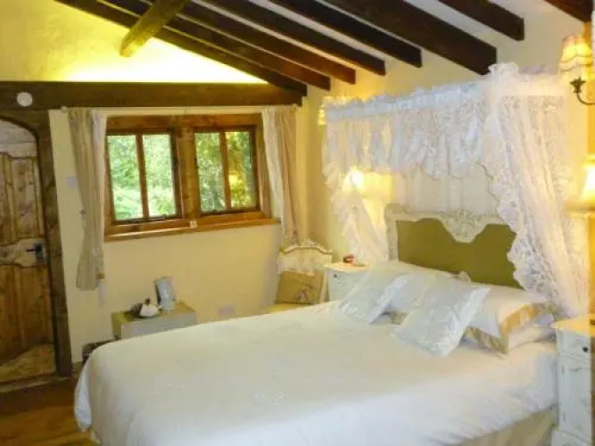 Gurney Manor Mill