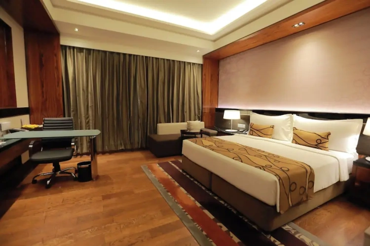 Premium Double room with pool view