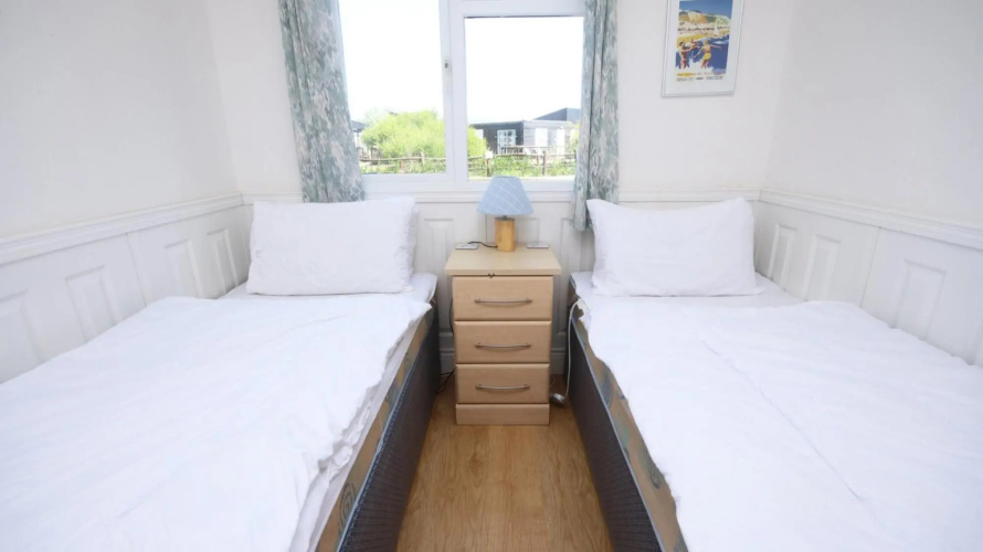 37B Medmerry Park 2 Bedroom Chalet