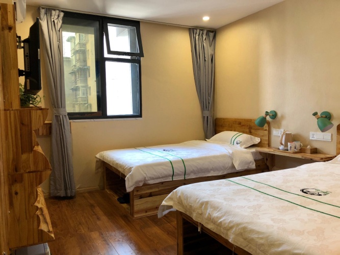Economy Twin room